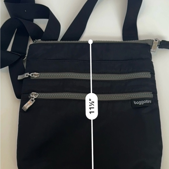 Baggillini Comrade 3-Zip Crossbody bag black - Picture 9 of 11